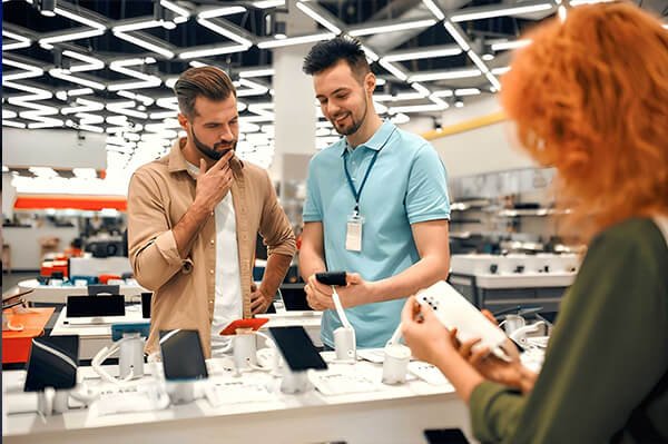 E-Commerce & Retail