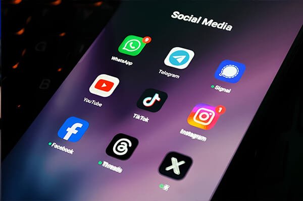 IT Solutions & Services for Social Media Industry